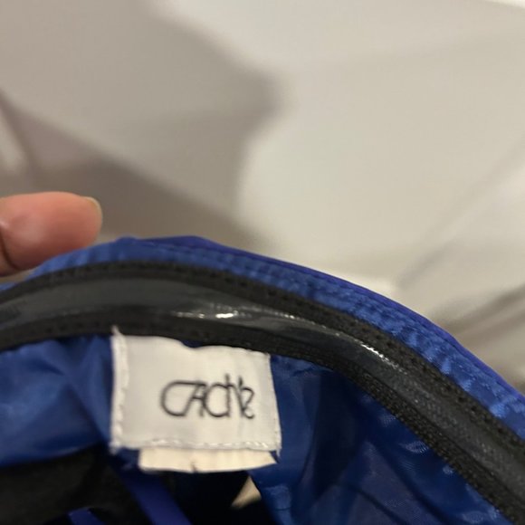 CACHE FORMAL DRESS SIZE SMALL - Picture 3 of 3